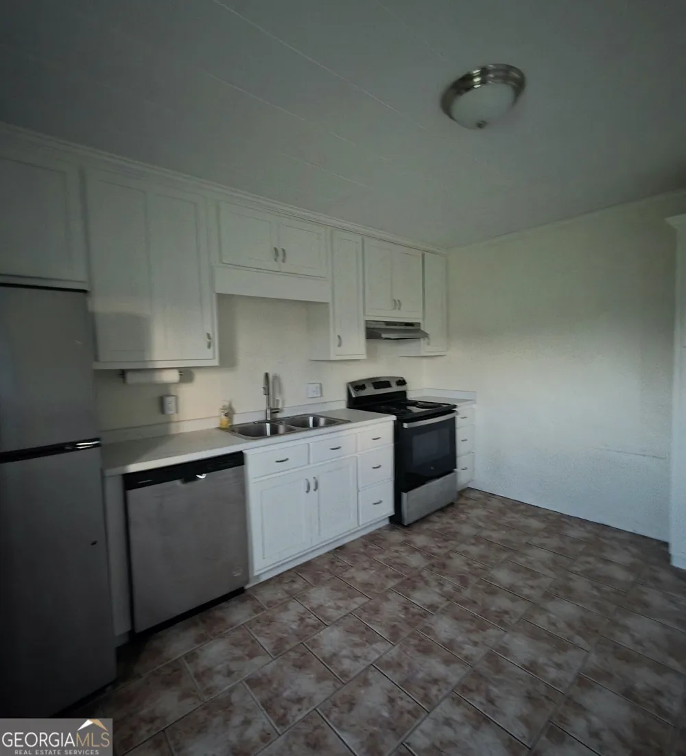 451 Mosley RD Claxton, GA 30417