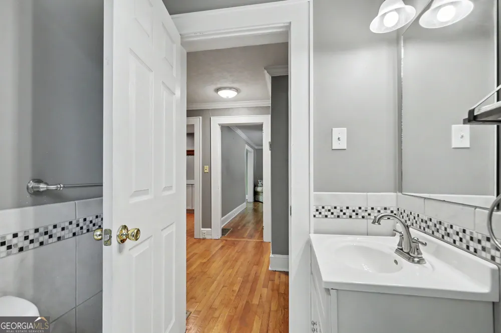 681 Old 441 S Clayton, GA 30525