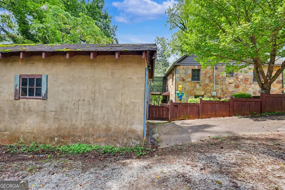 681 Old 441 S Clayton, GA 30525