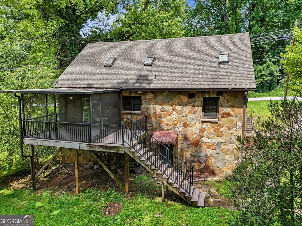 681 Old 441 S Clayton, GA 30525