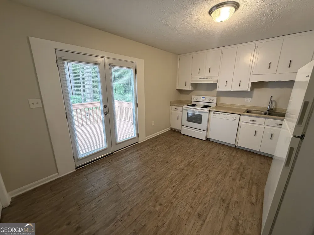 110 Chalfont DR Athens, GA 30606