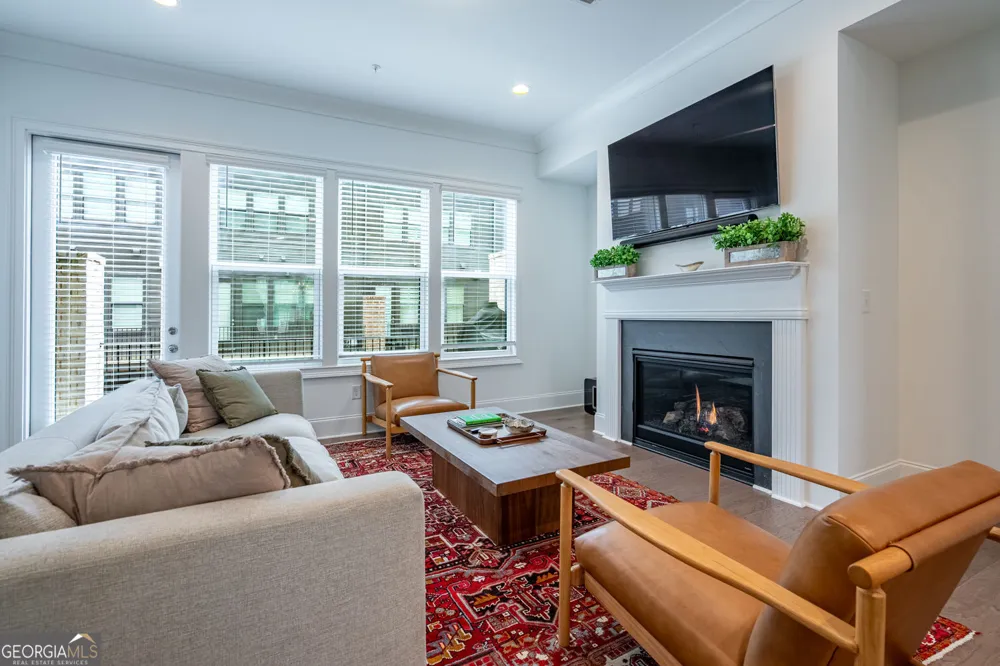6794 Encore BLVD Sandy Springs, GA 30328