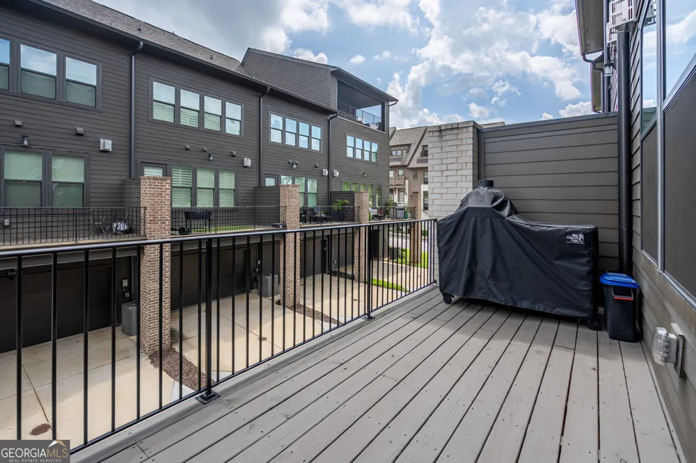6794 Encore BLVD Sandy Springs, GA 30328