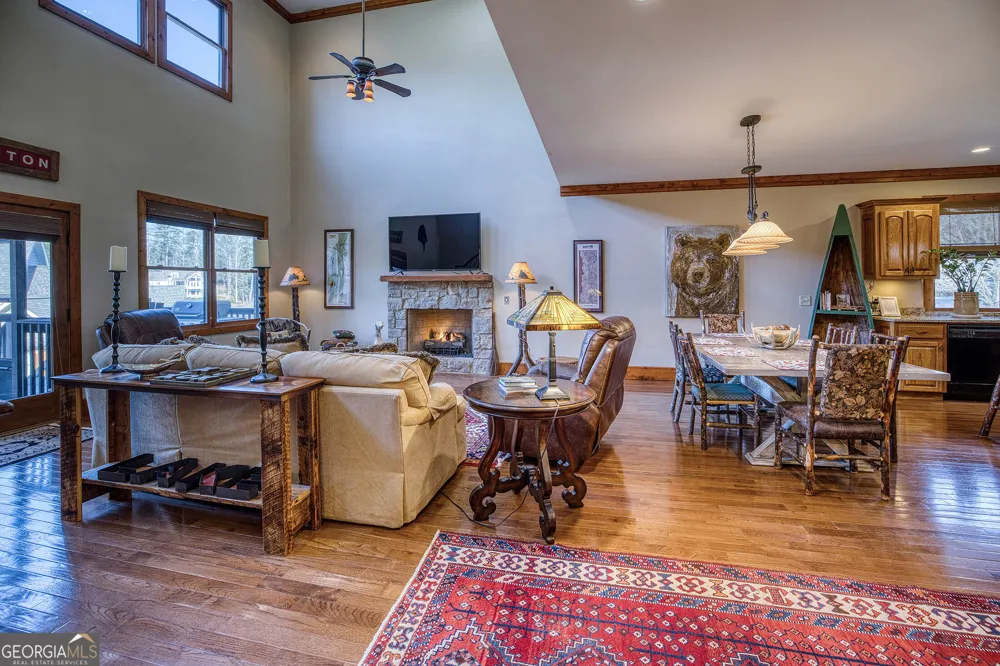 43 Seasons View CT Clarkesville, GA 30523