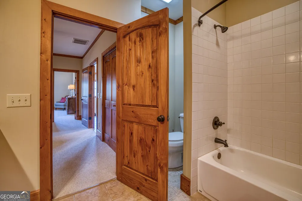 43 Seasons View CT Clarkesville, GA 30523