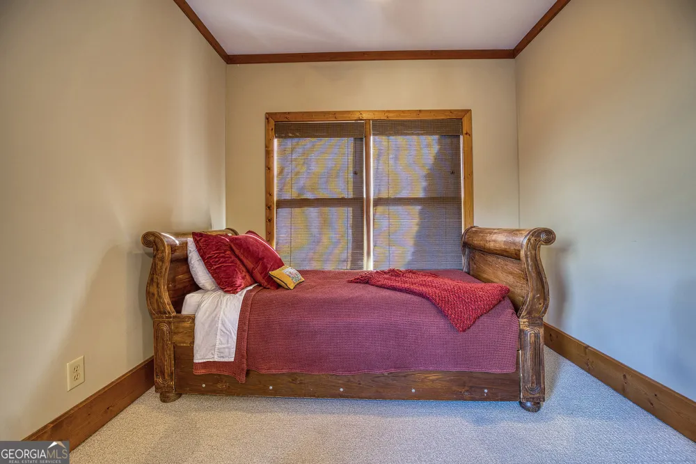 43 Seasons View CT Clarkesville, GA 30523