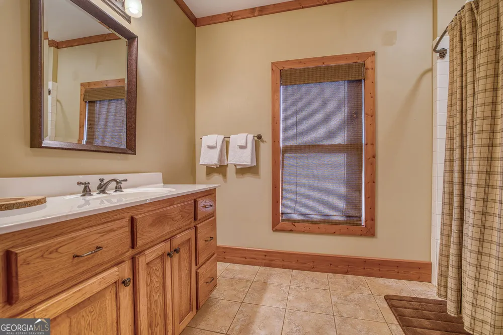 43 Seasons View CT Clarkesville, GA 30523