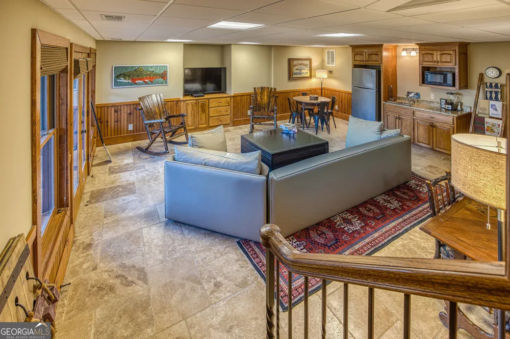 43 Seasons View CT Clarkesville, GA 30523