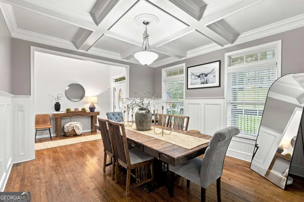 6034 Silver Lace LN NW Acworth, GA 30101