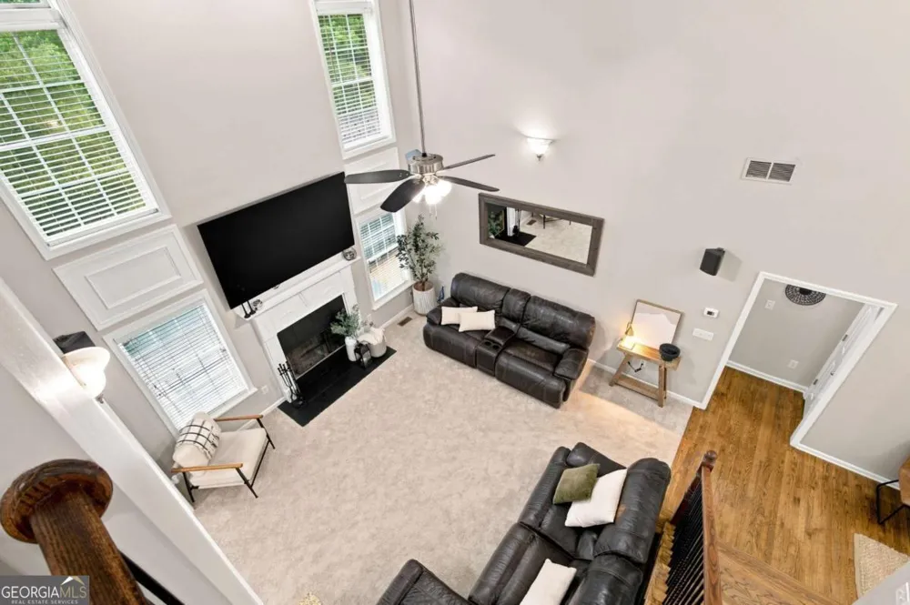 6034 Silver Lace LN NW Acworth, GA 30101