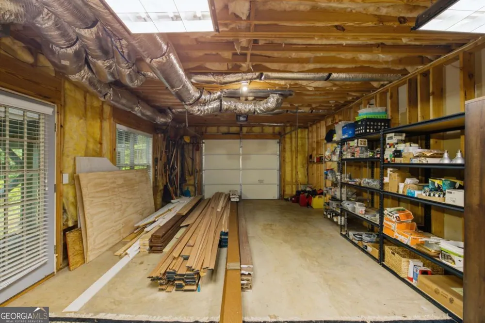 6034 Silver Lace LN NW Acworth, GA 30101