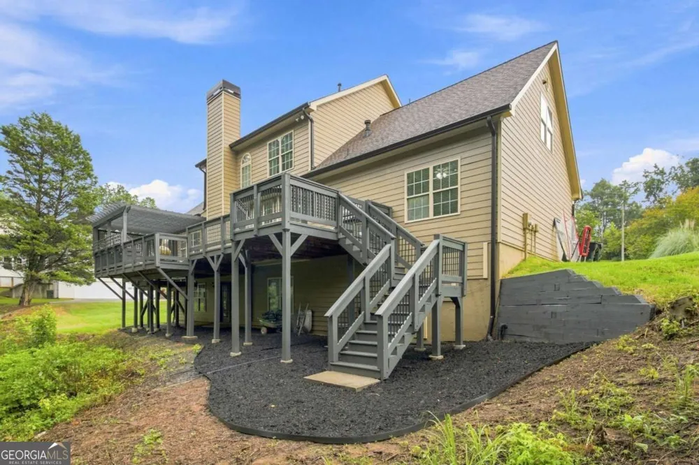 6034 Silver Lace LN NW Acworth, GA 30101