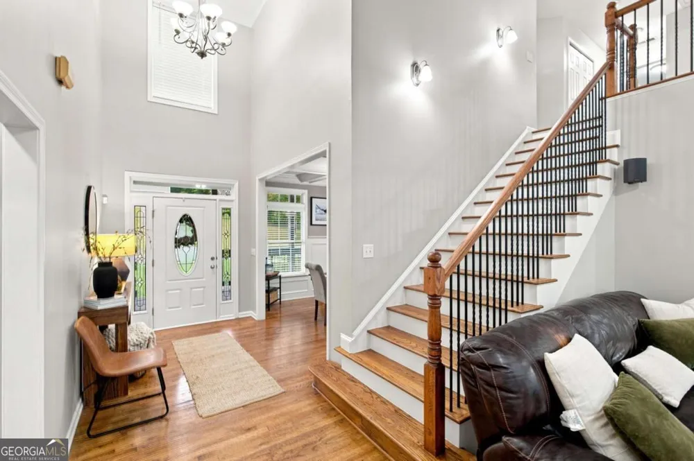 6034 Silver Lace LN NW Acworth, GA 30101
