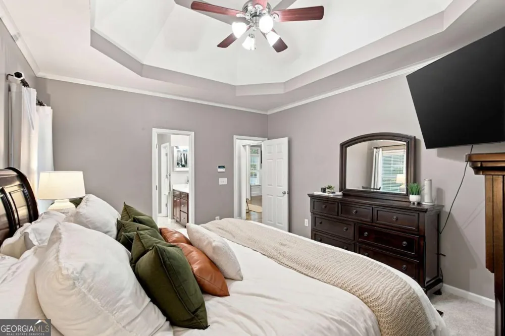 6034 Silver Lace LN NW Acworth, GA 30101