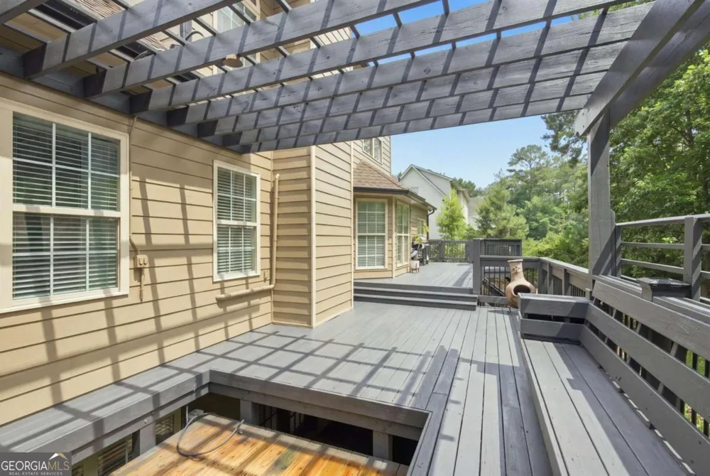 6034 Silver Lace LN NW Acworth, GA 30101