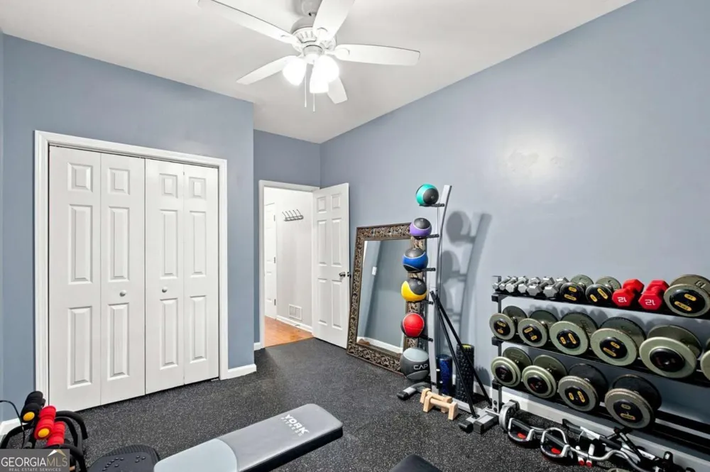 6034 Silver Lace LN NW Acworth, GA 30101