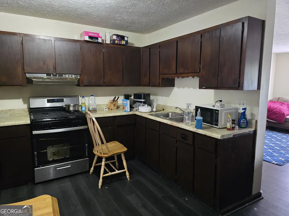 200 Washington ST Barnesville, GA 30204