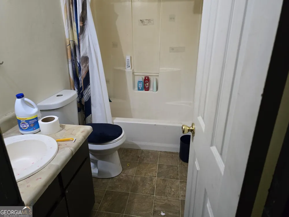 200 Washington ST Barnesville, GA 30204