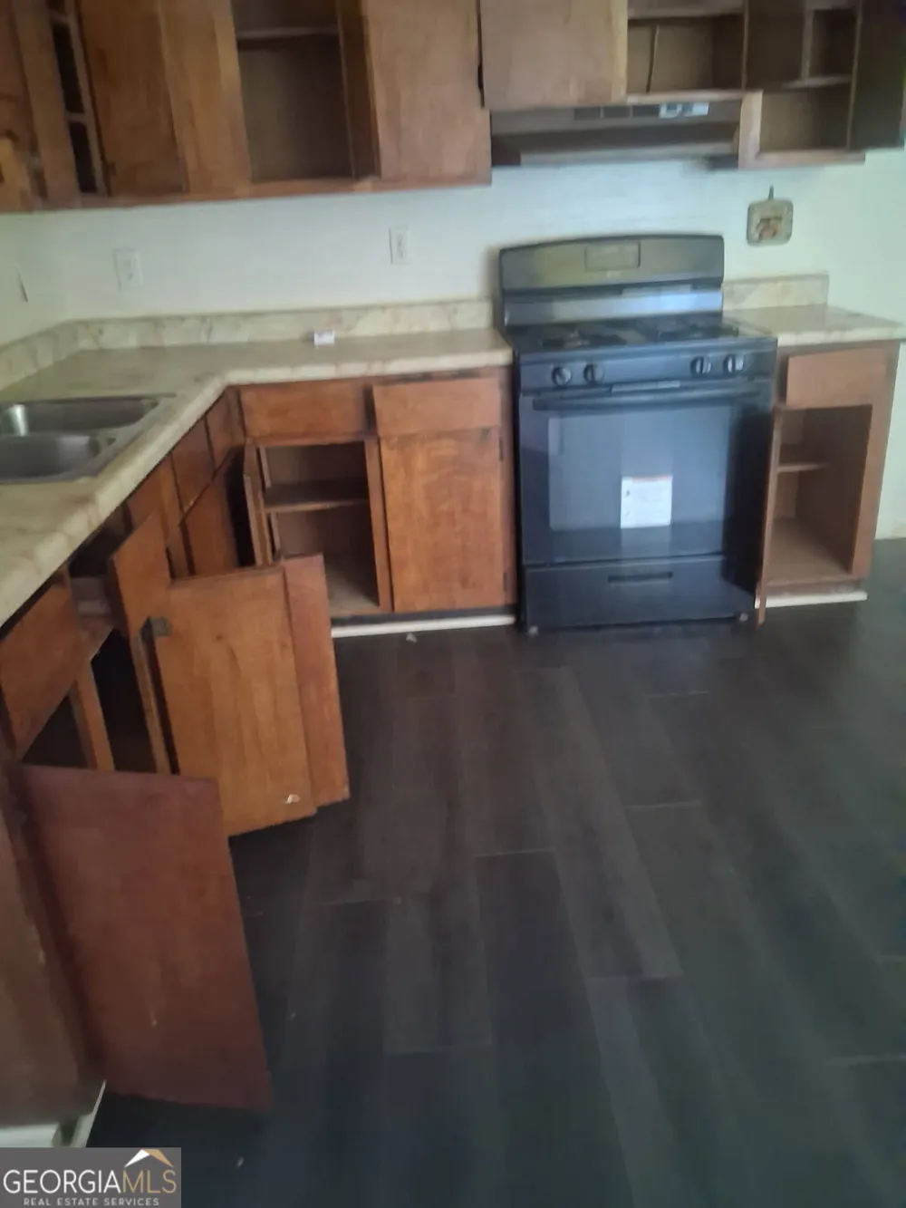 200 Washington ST Barnesville, GA 30204