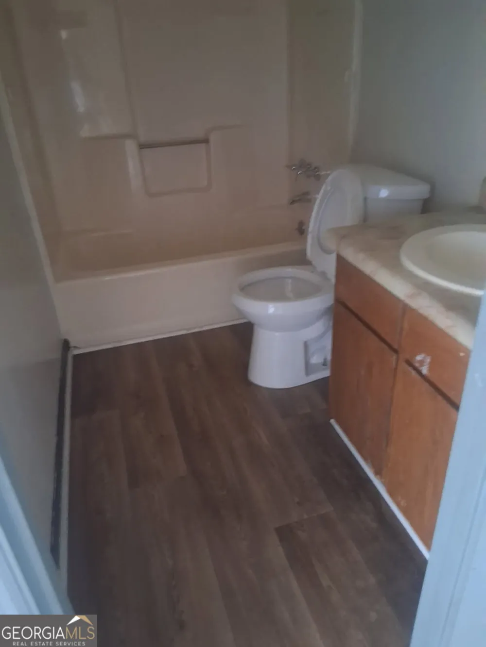 200 Washington ST Barnesville, GA 30204