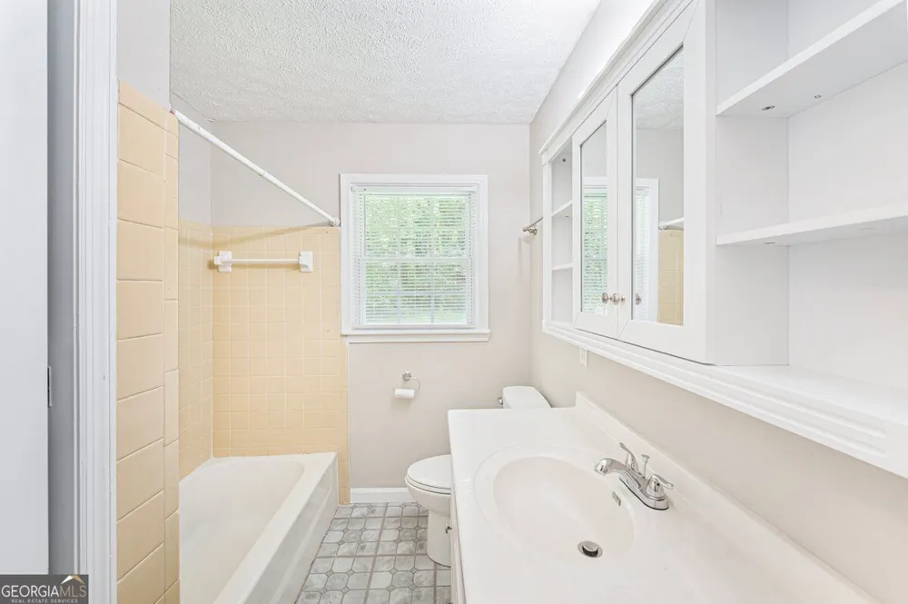 224 Spanish Trails WAY Dallas, GA 30157