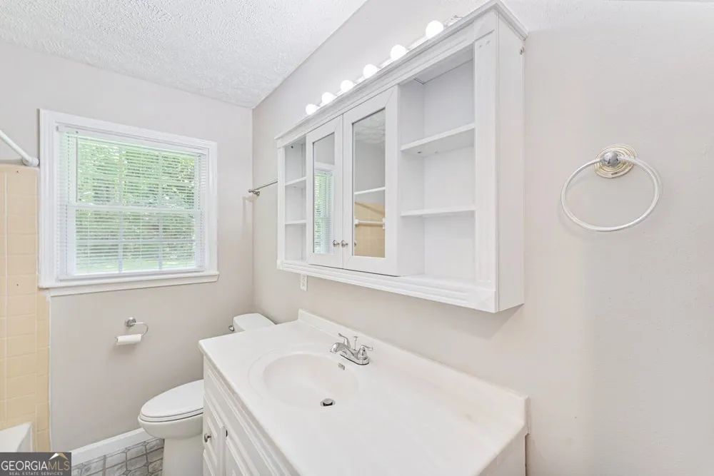 224 Spanish Trails WAY Dallas, GA 30157
