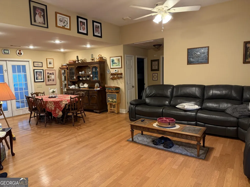 887 Orianna RD East Dublin, GA 31027