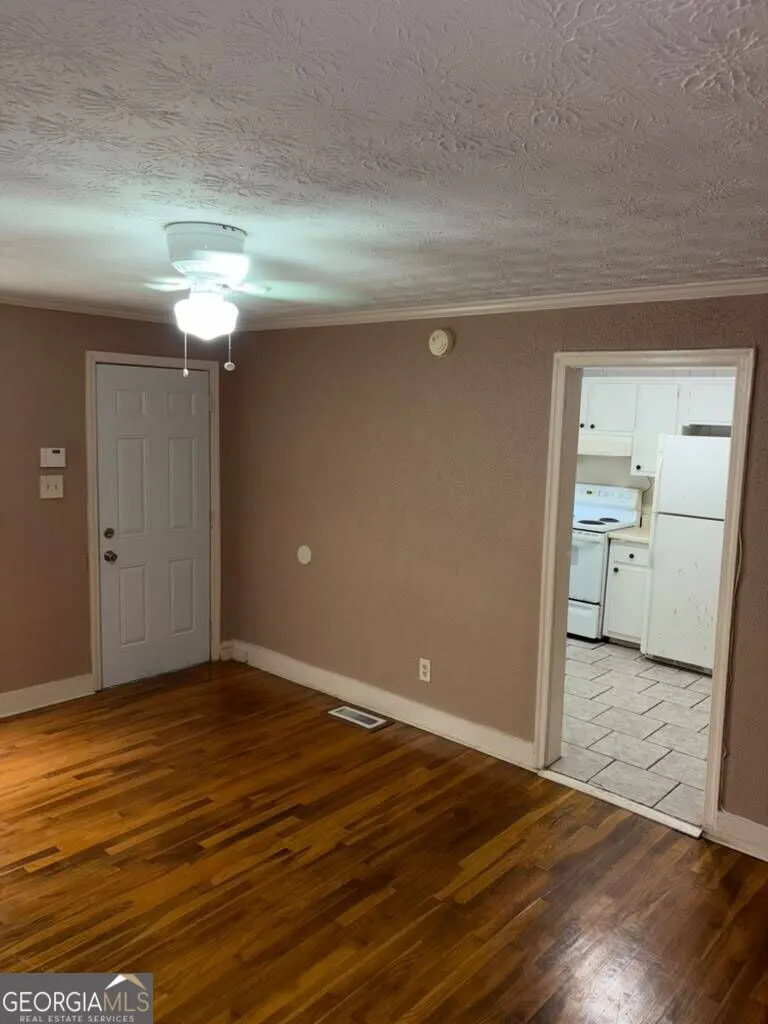 6057 Hill ST Douglasville, GA 30134