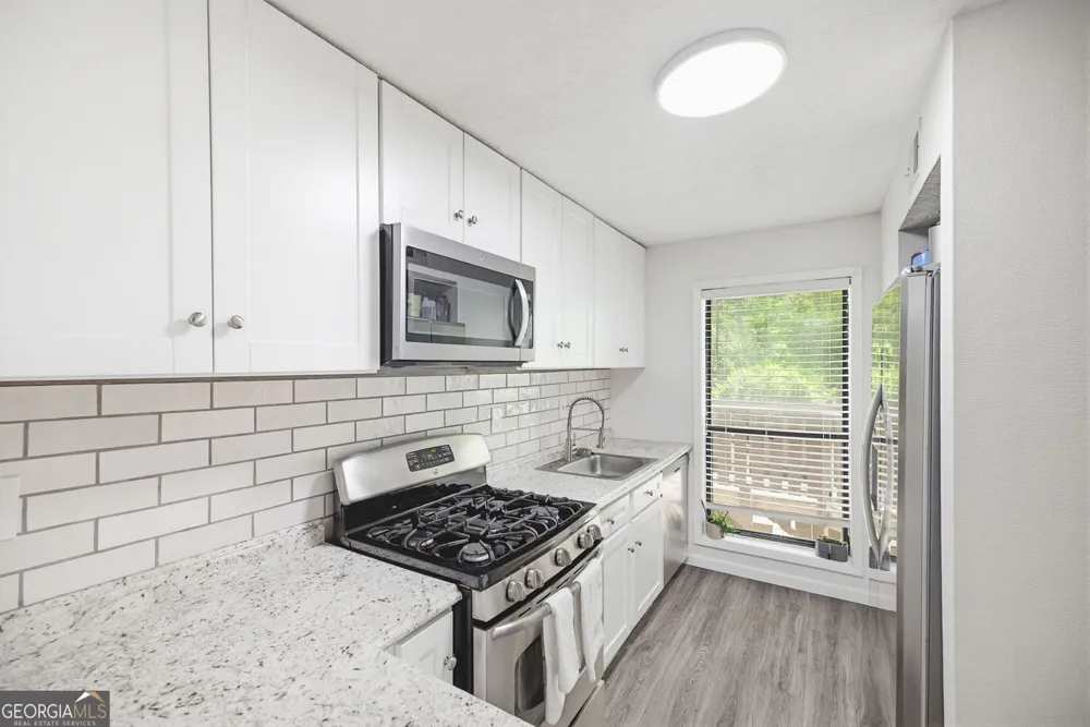 703 Woodcliff DR Sandy Springs, GA 30350
