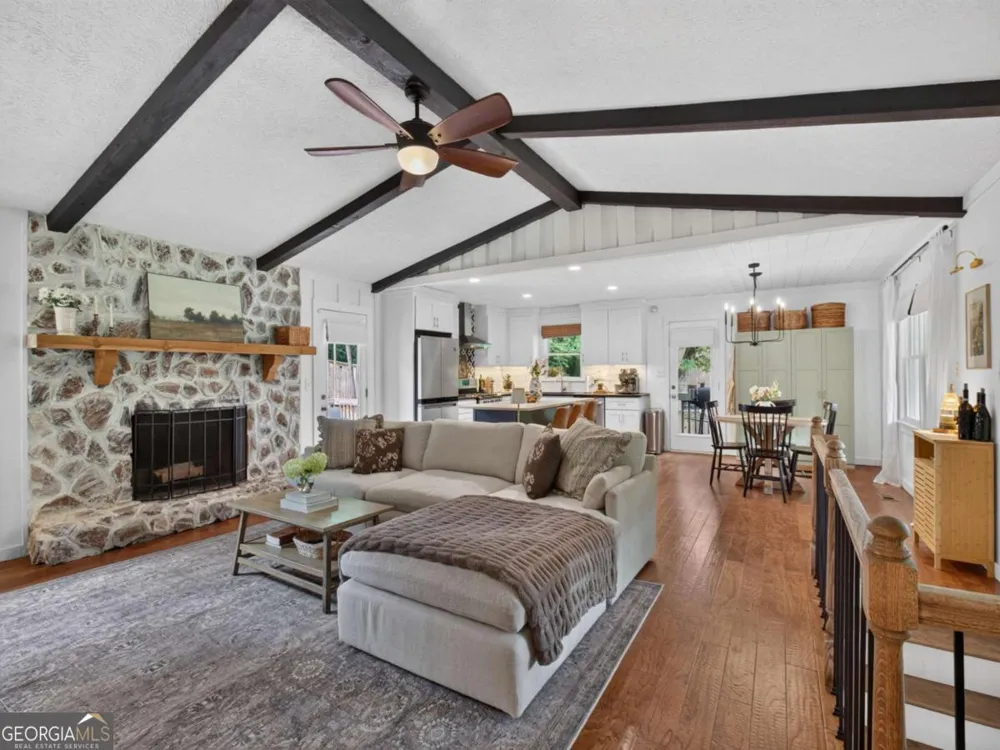 2036 Kellogg Creek RD Acworth, GA 30102
