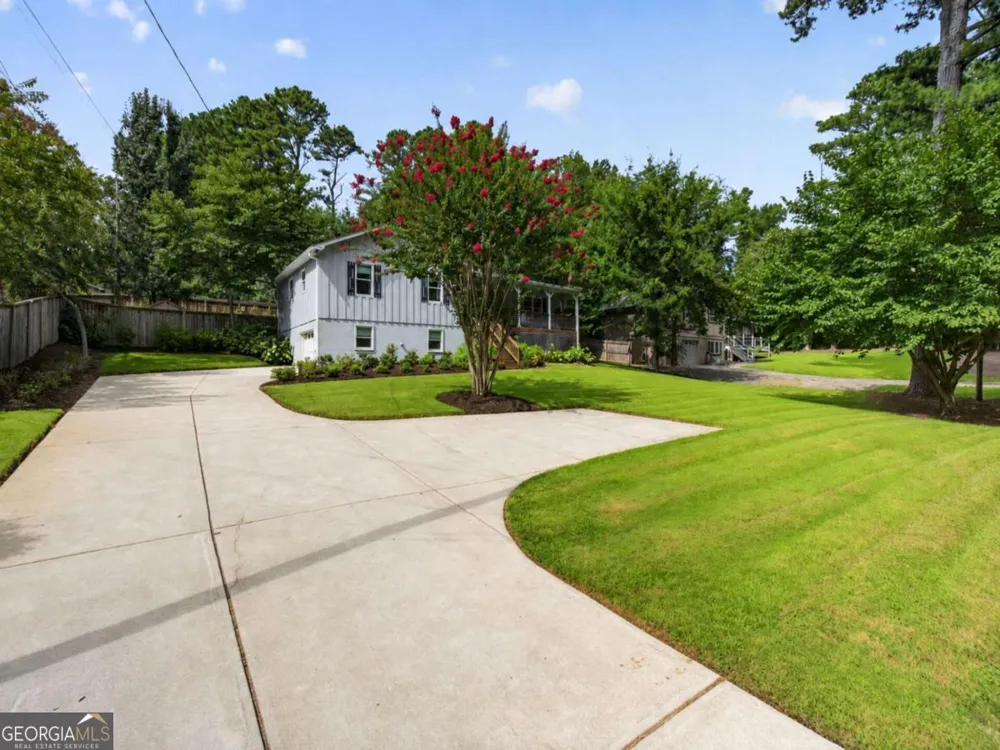 2036 Kellogg Creek RD Acworth, GA 30102