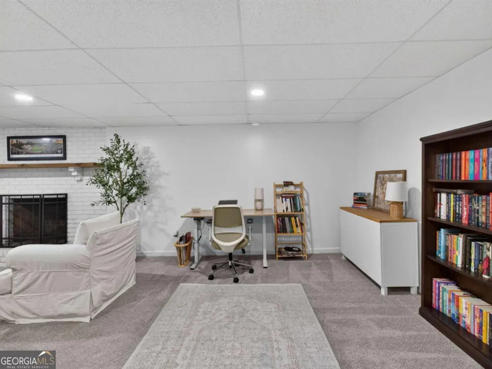 2036 Kellogg Creek RD Acworth, GA 30102