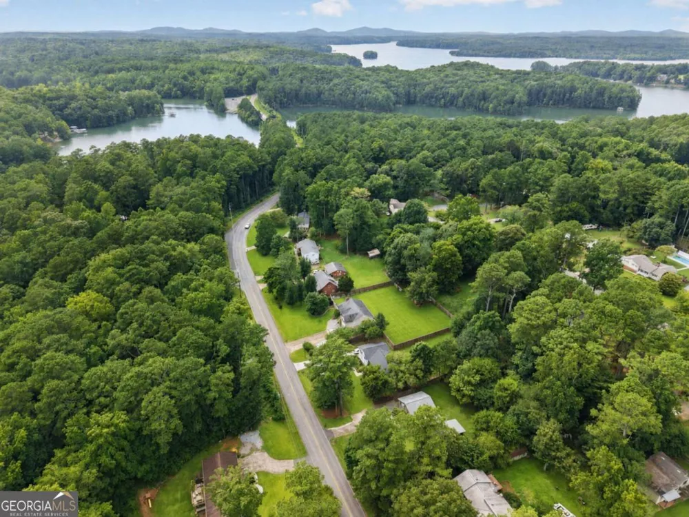 2036 Kellogg Creek RD Acworth, GA 30102