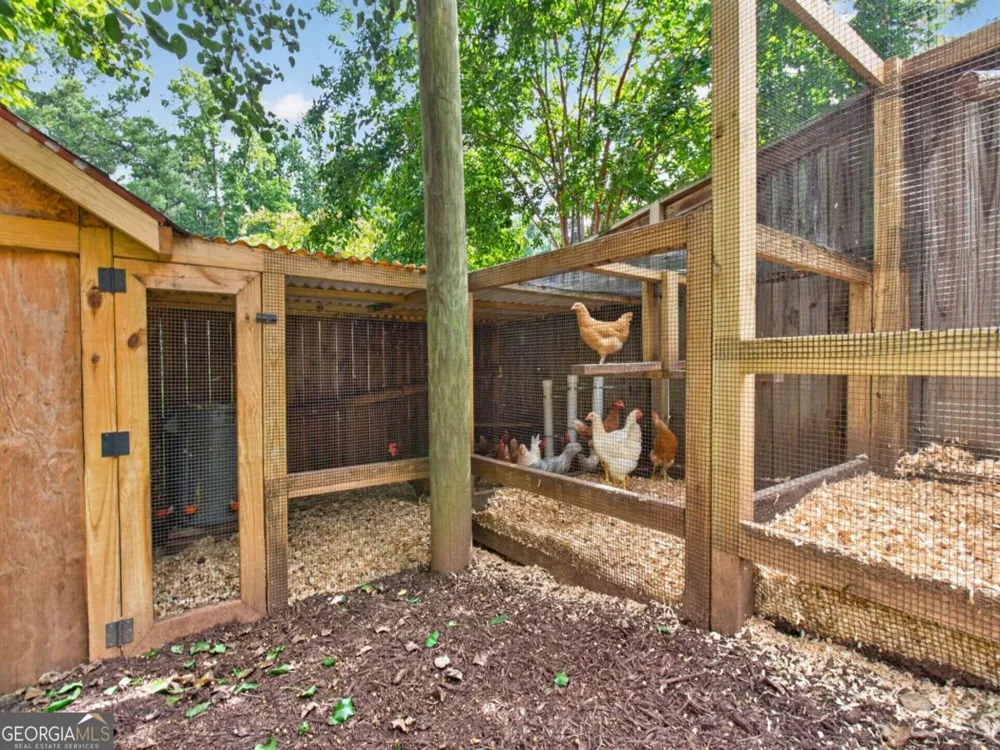 2036 Kellogg Creek RD Acworth, GA 30102