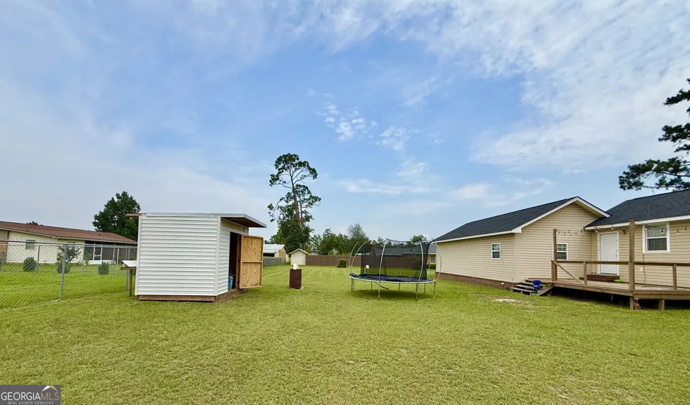 58 Burketts Ferry RD Hazlehurst, GA 31539