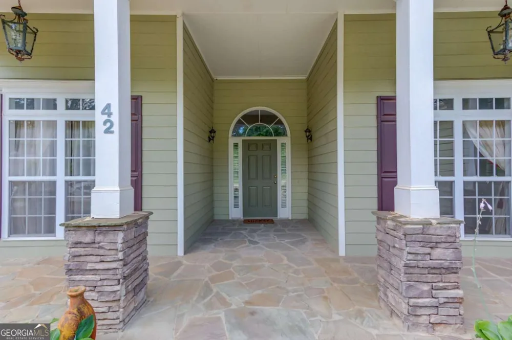 42 Dumar LN Hoschton, GA 30548