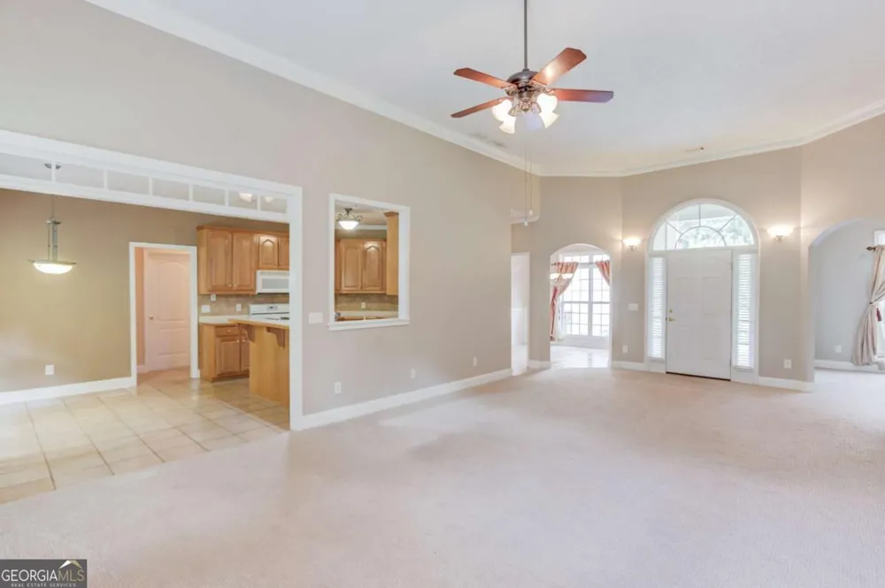 42 Dumar LN Hoschton, GA 30548