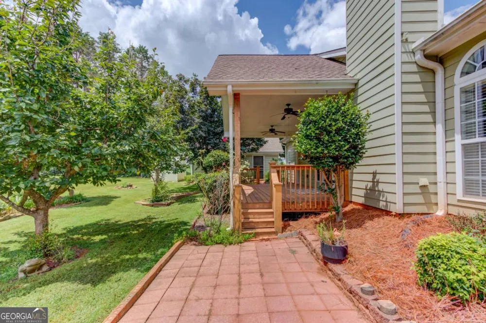 42 Dumar LN Hoschton, GA 30548