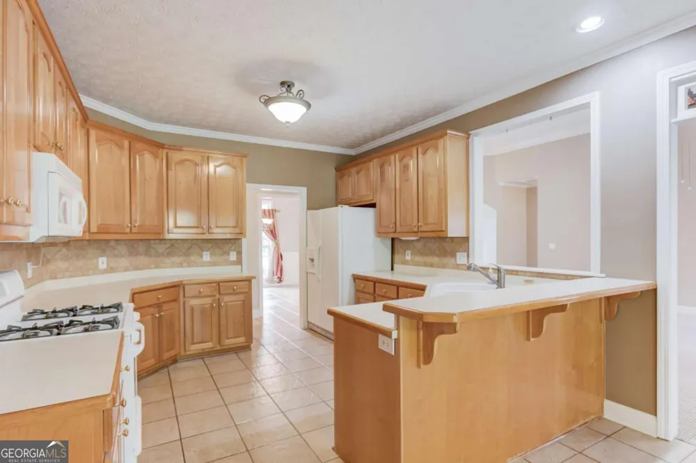 42 Dumar LN Hoschton, GA 30548