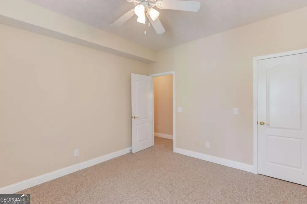 42 Dumar LN Hoschton, GA 30548