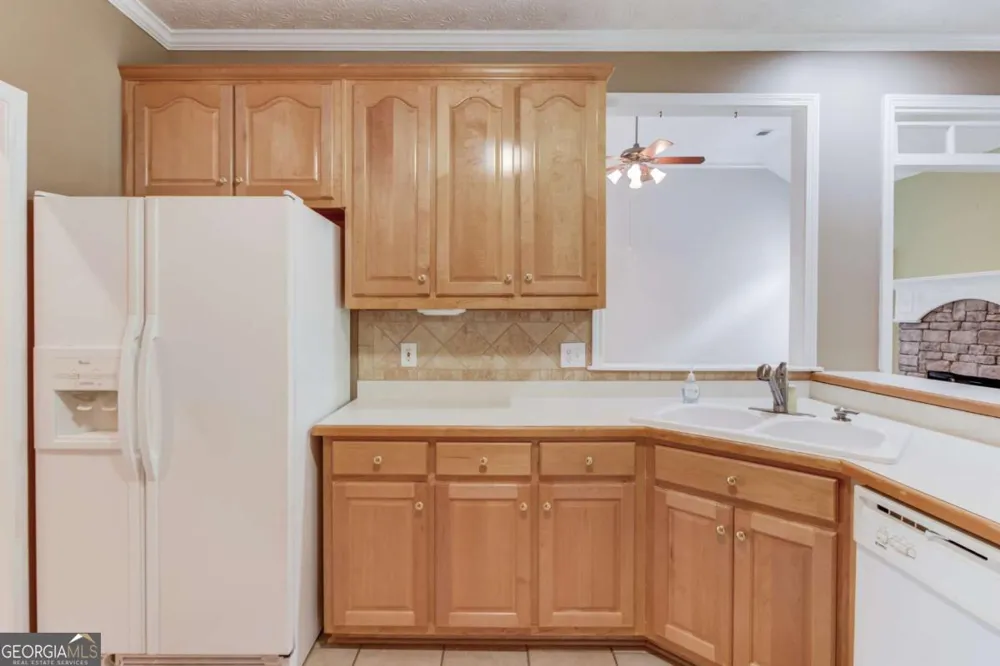 42 Dumar LN Hoschton, GA 30548