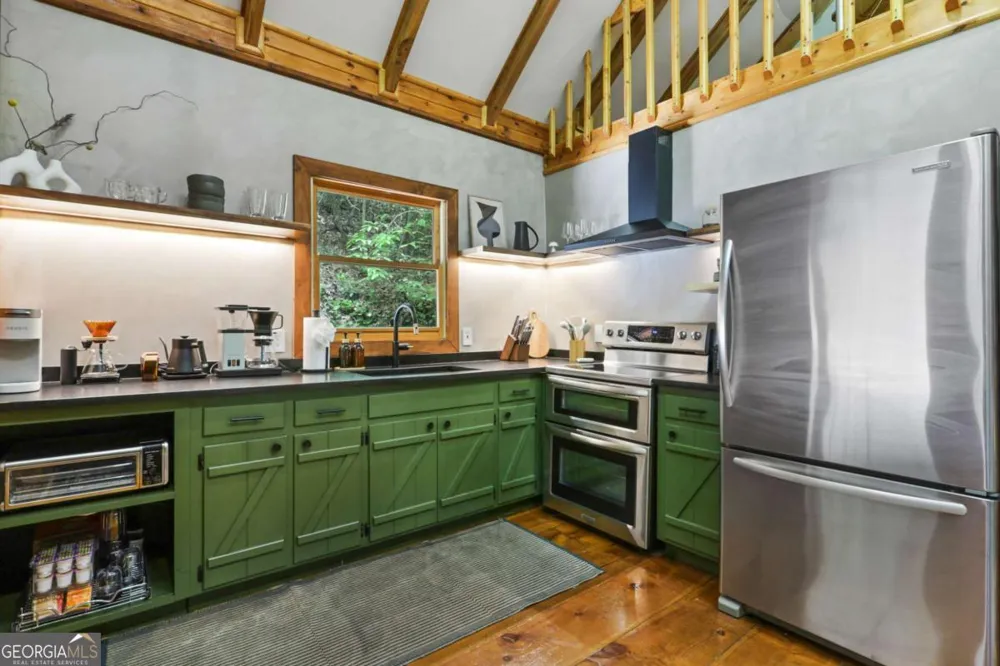 189 Cherry Lake DR Blue Ridge, GA 30513