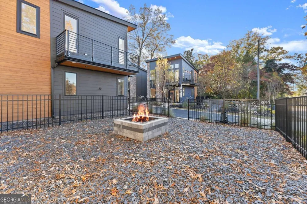 515 Nightfire CT SW Gainesville, GA 30501