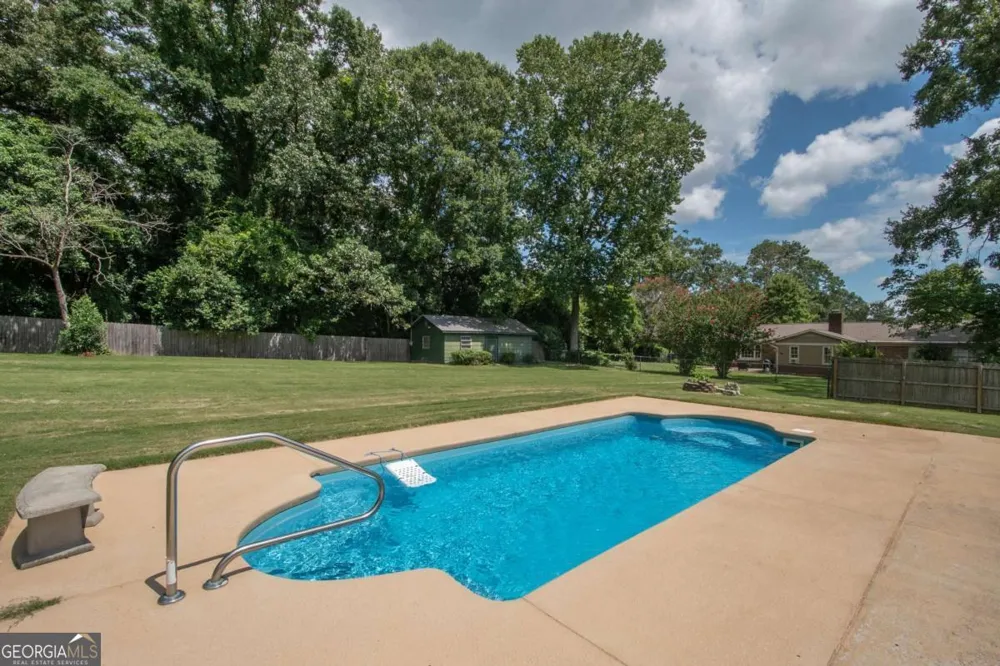 650 Azalea DR LaGrange, GA 30240