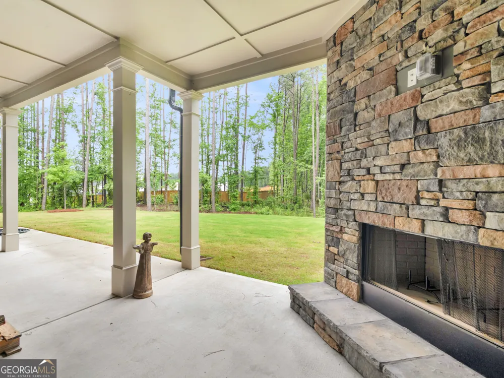 5 Tea House LN Newnan, GA 30263