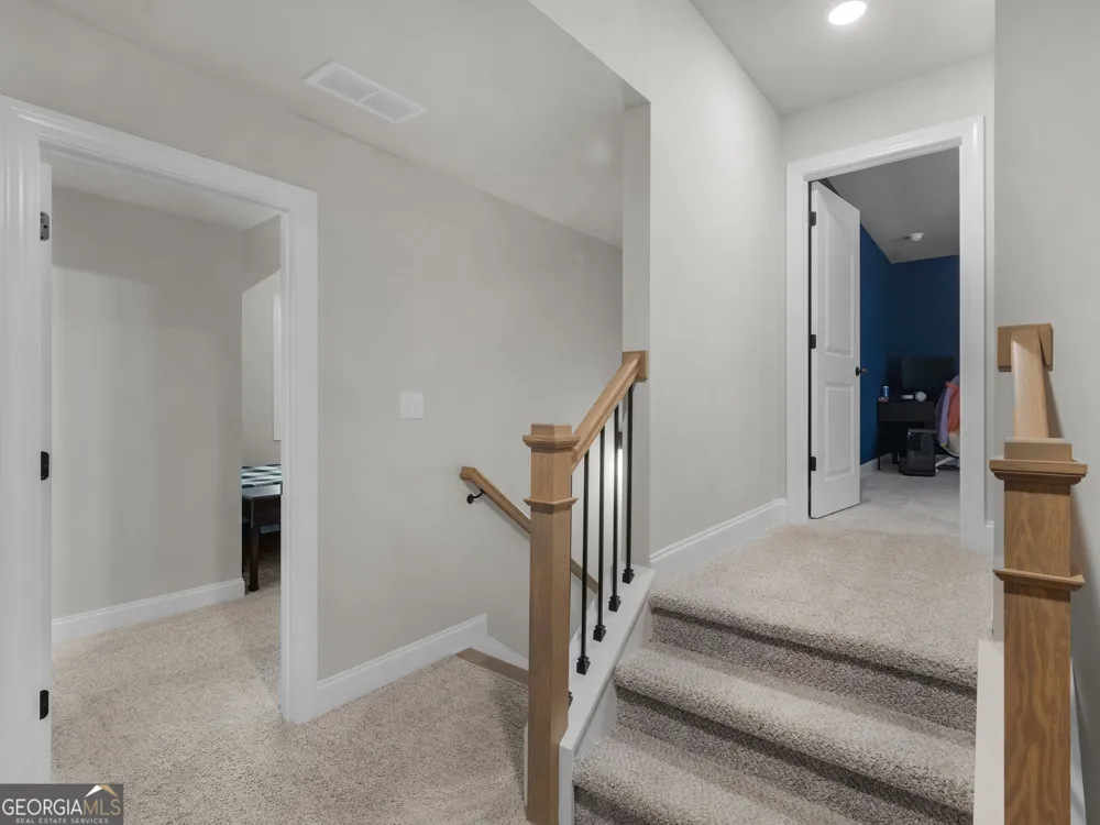 5 Tea House LN Newnan, GA 30263