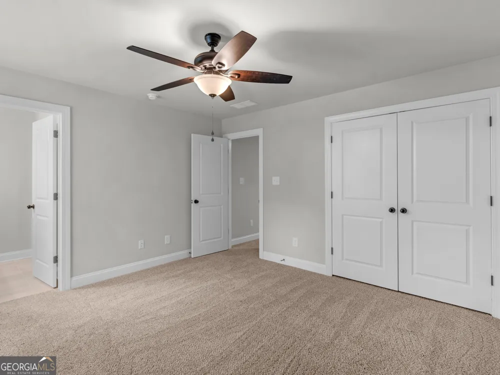 5 Tea House LN Newnan, GA 30263