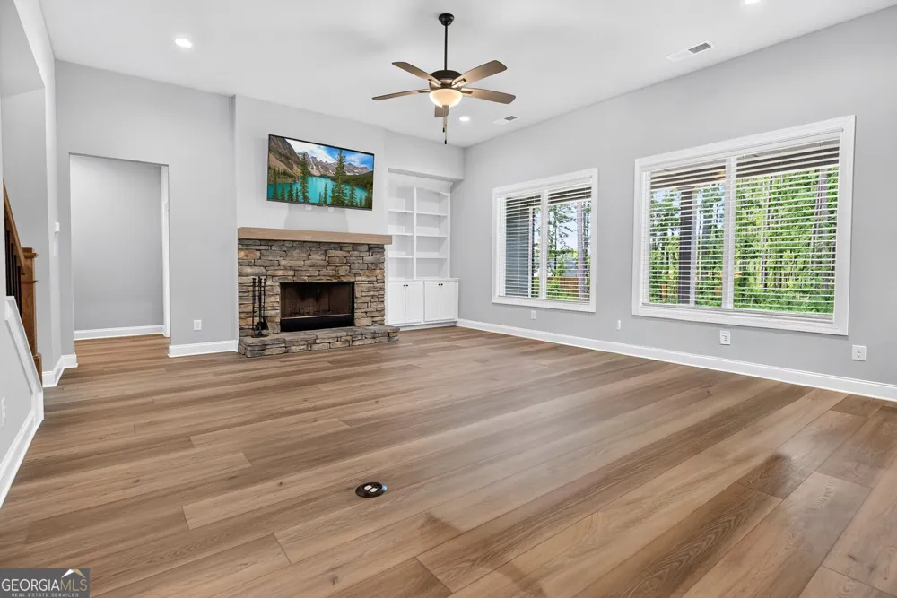 5 Tea House LN Newnan, GA 30263