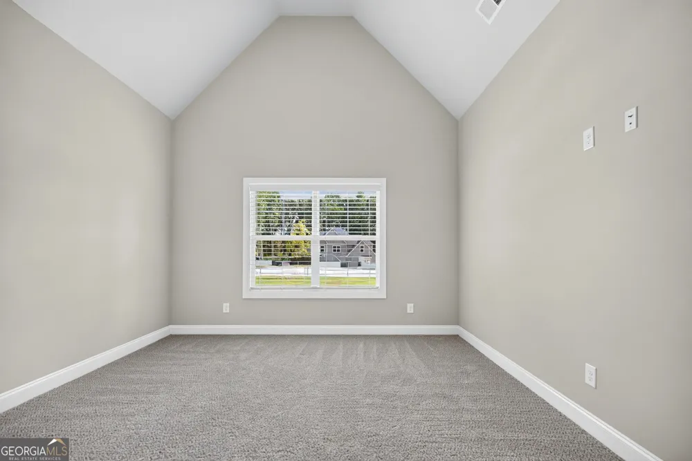 5 Tea House LN Newnan, GA 30263