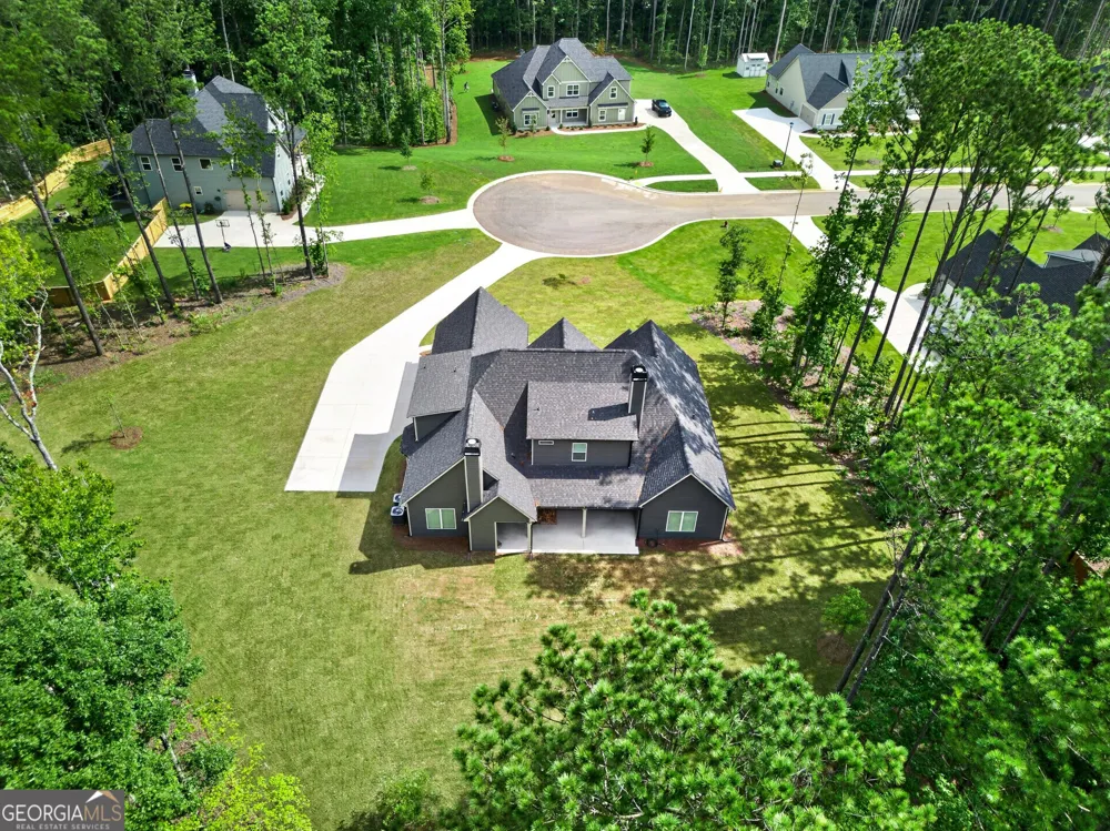 5 Tea House LN Newnan, GA 30263